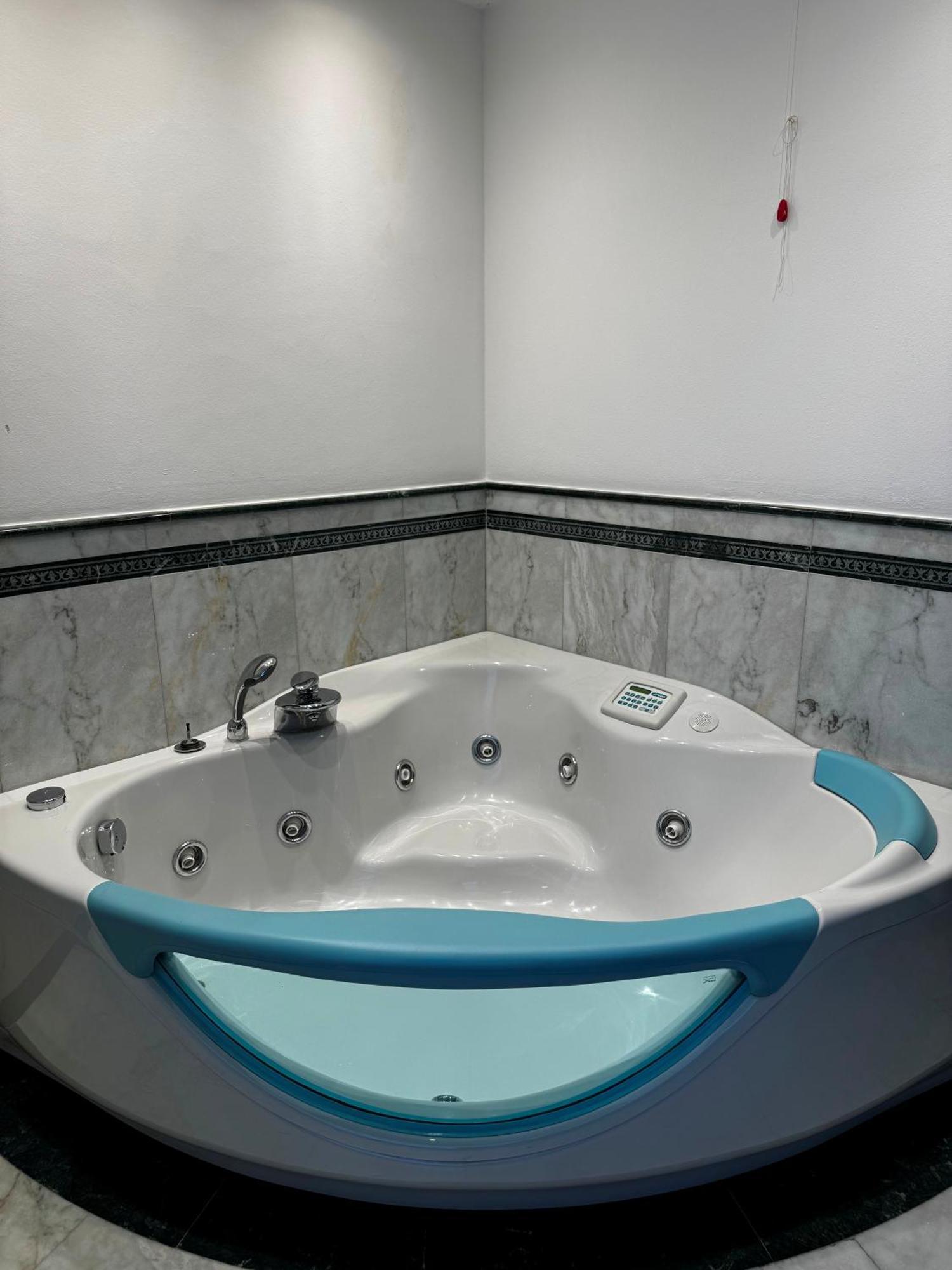 Antico Borgo Di Liteggio Bed & Breakfast Cologno al Serio Exterior photo